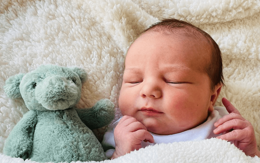 5 top tips for setting a successful sleeping routine for your baby